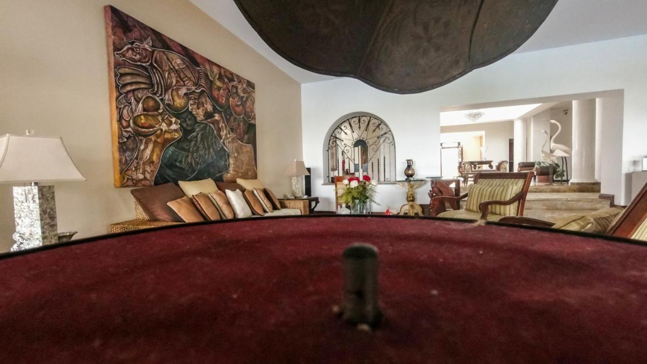 Hotel Boutique Villa Casuarinas カリ エクステリア 写真
