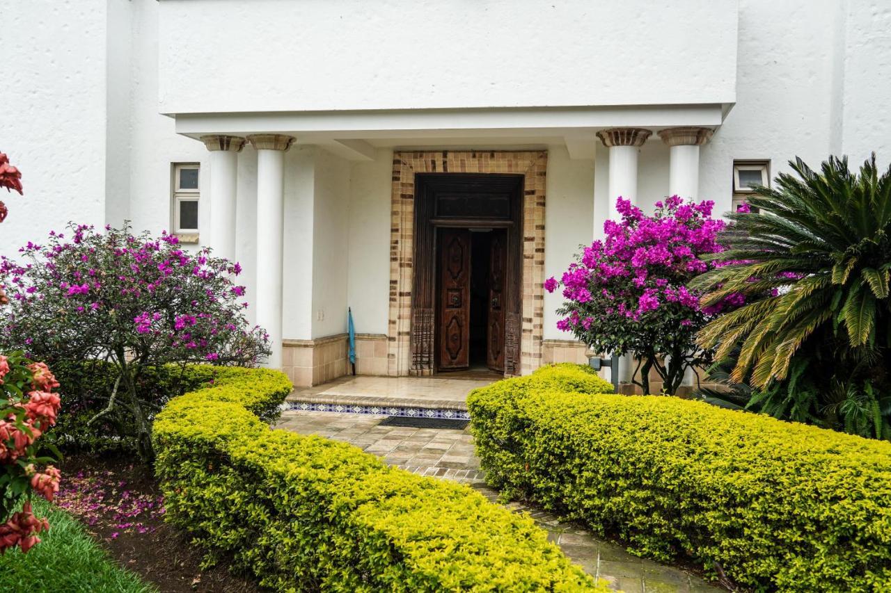 Hotel Boutique Villa Casuarinas カリ エクステリア 写真