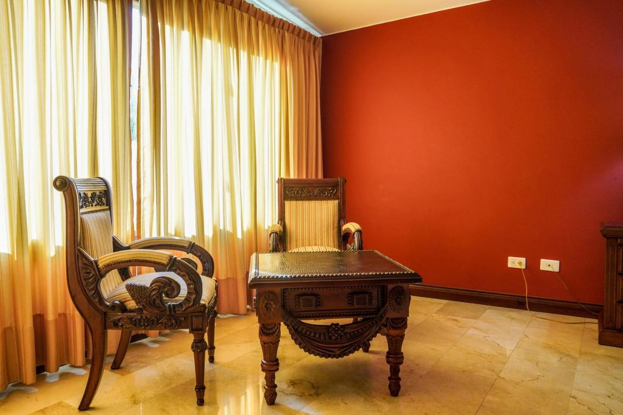 Hotel Boutique Villa Casuarinas カリ エクステリア 写真