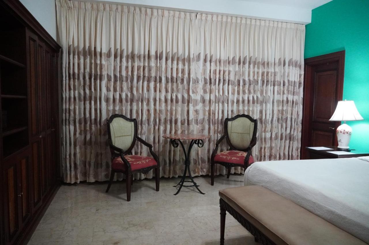 Hotel Boutique Villa Casuarinas カリ エクステリア 写真